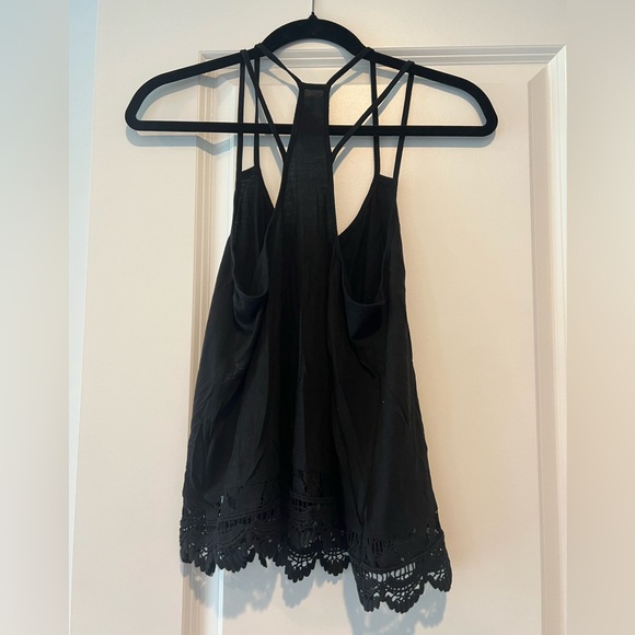 Express Black Tank - Picture 2 of 3